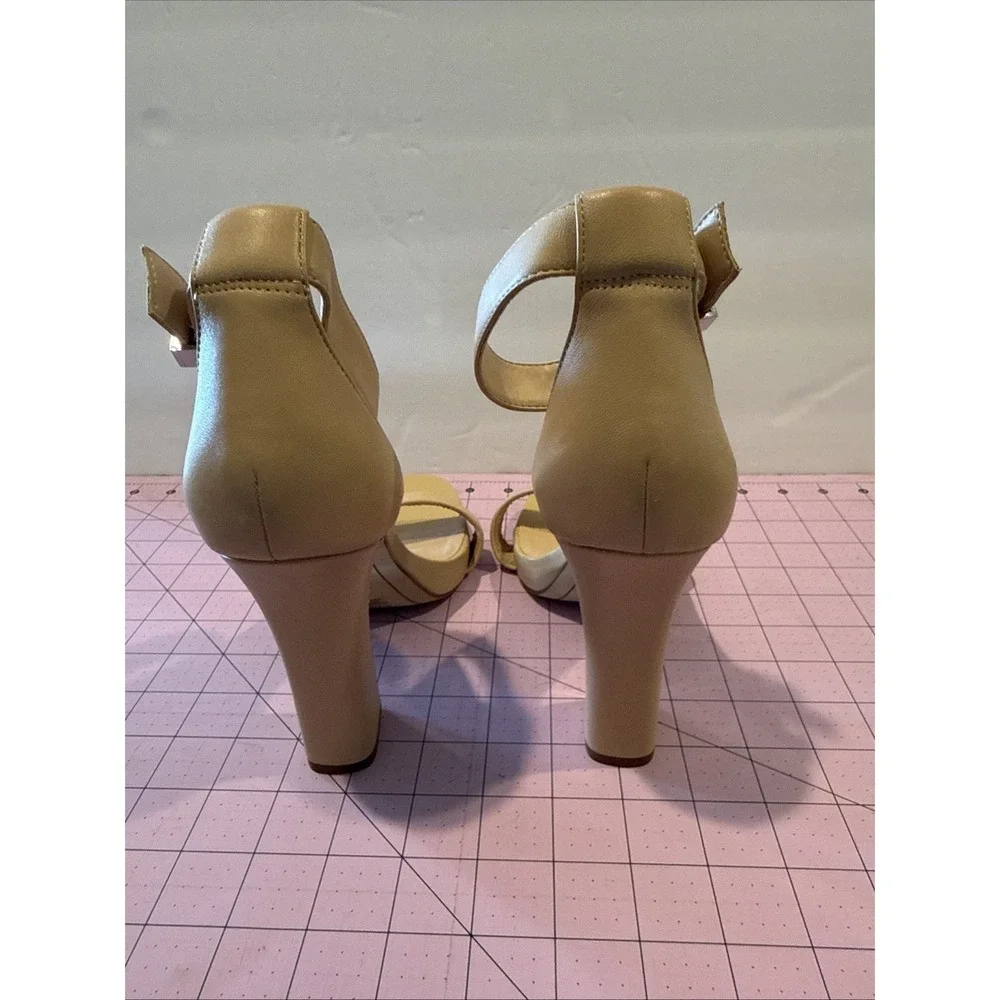 Karl‎ Lagerfeld Paris Heeled Ankle Strap Women's Heels Size 8.5 Beige